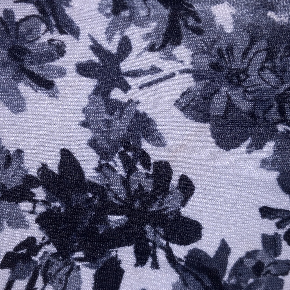 Black and white floral cardigan - Picture 7 of 7